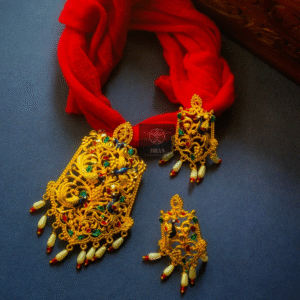 Thea's Meenakari Grace Sabeki Pendant Necklace Set