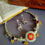 Thea's Tribal Hand-Crafted Silver Look-Alike Hashuli Set - view 1