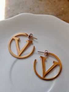 Thea's V Shaped Hoop Earrings
