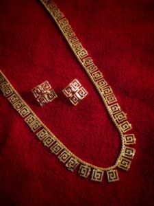 Thea's Traditional Designed Long Gold-Plated Necklace Set