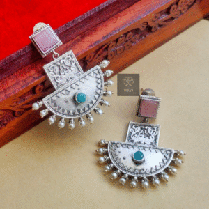 Thea's Silver Look-Alike Chandbali Earrings