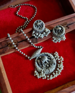 Thea's Elephant Motif Statement Pendant Necklace Set
