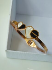 Thea's Anti Tarnish Rose Gold Openable Bangle
