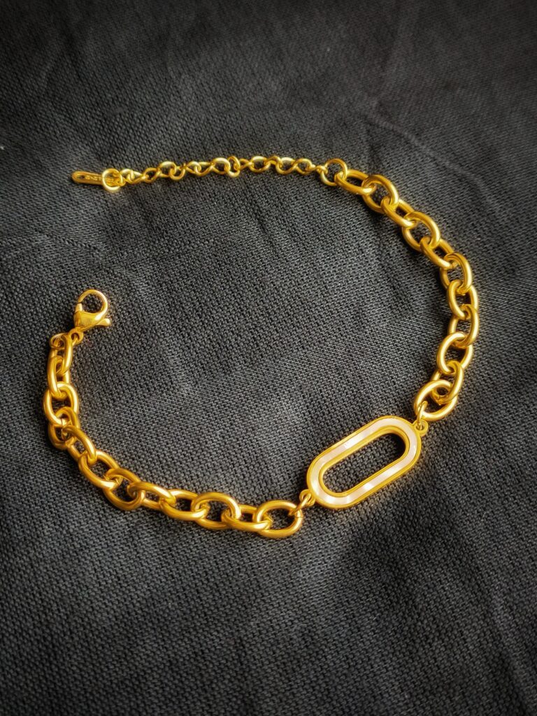 Thea's Anti Tarnish Chain Bracelet