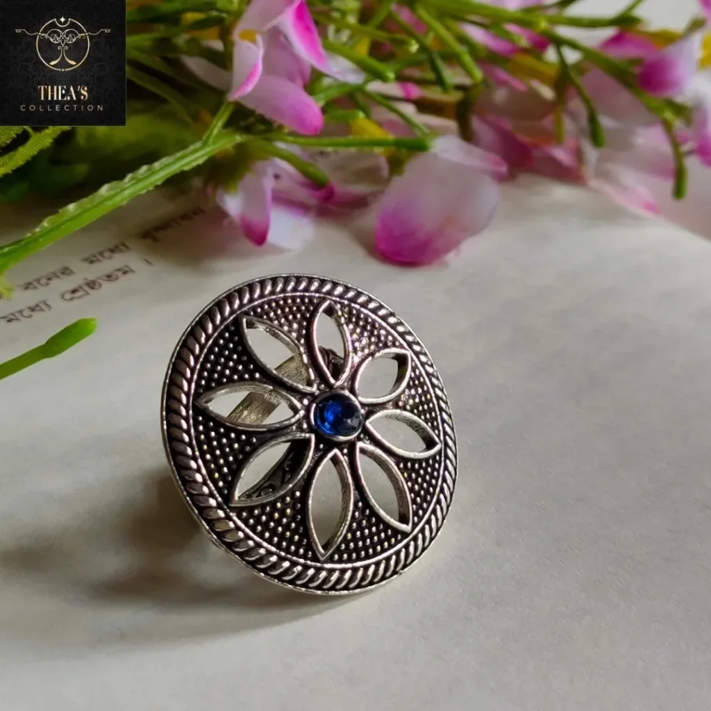 Thea's Floral Motif Adjustable Ring