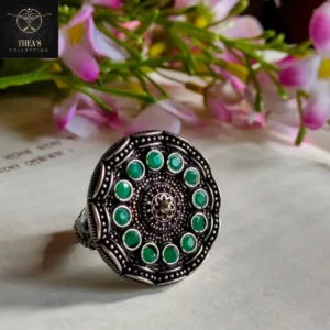Thea's Flower Motif Green Stone Adjustable Ring
