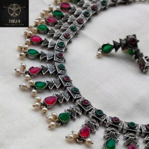 Thea's Silver Look-Alike Stone Necklace Set