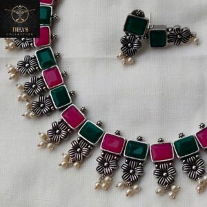 Thea's Silver Look-Alike Stone Necklace Set