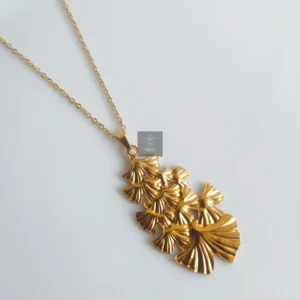 Thea's Anti Tarnish Leaf Motif Pendant Necklace