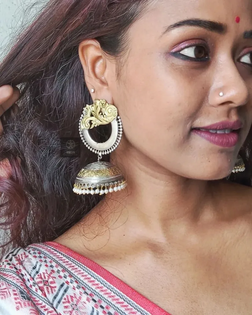 Thea's Royal Dual Tone Statement Jhumka
