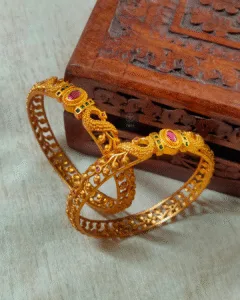 Thea's Peacock Motif Traditional Bangle Set