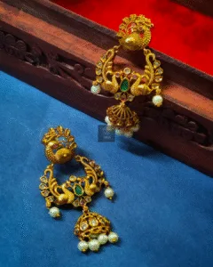 Thea's Antique Matte Chandbali Earrings
