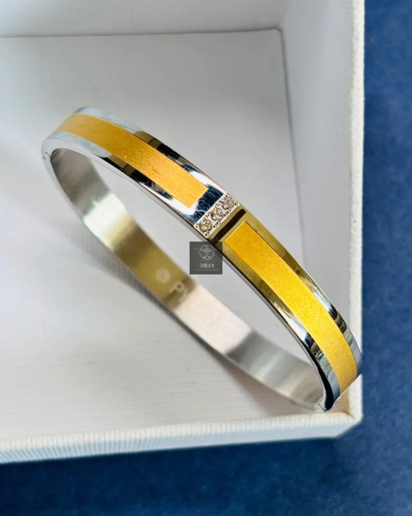 Thea's Regal Crest Men's Anti Tarnish Bangle