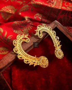 Thea's Traditional Earcuffs (Kaanphool)