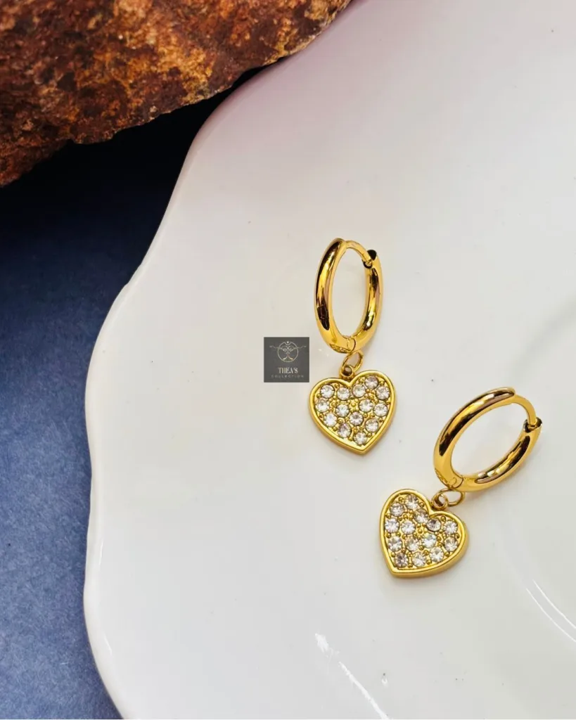 Thea's Golden Heart Sparkle