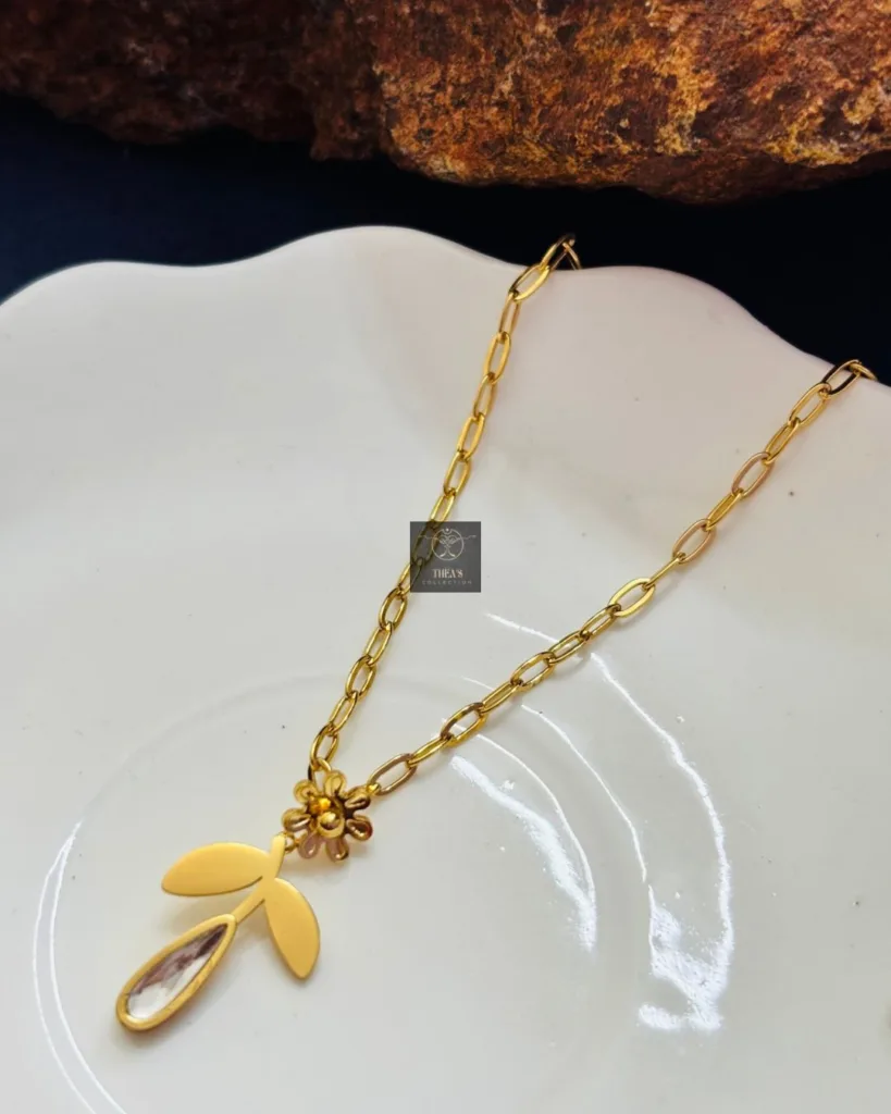 Thea's Petal Glow Necklace