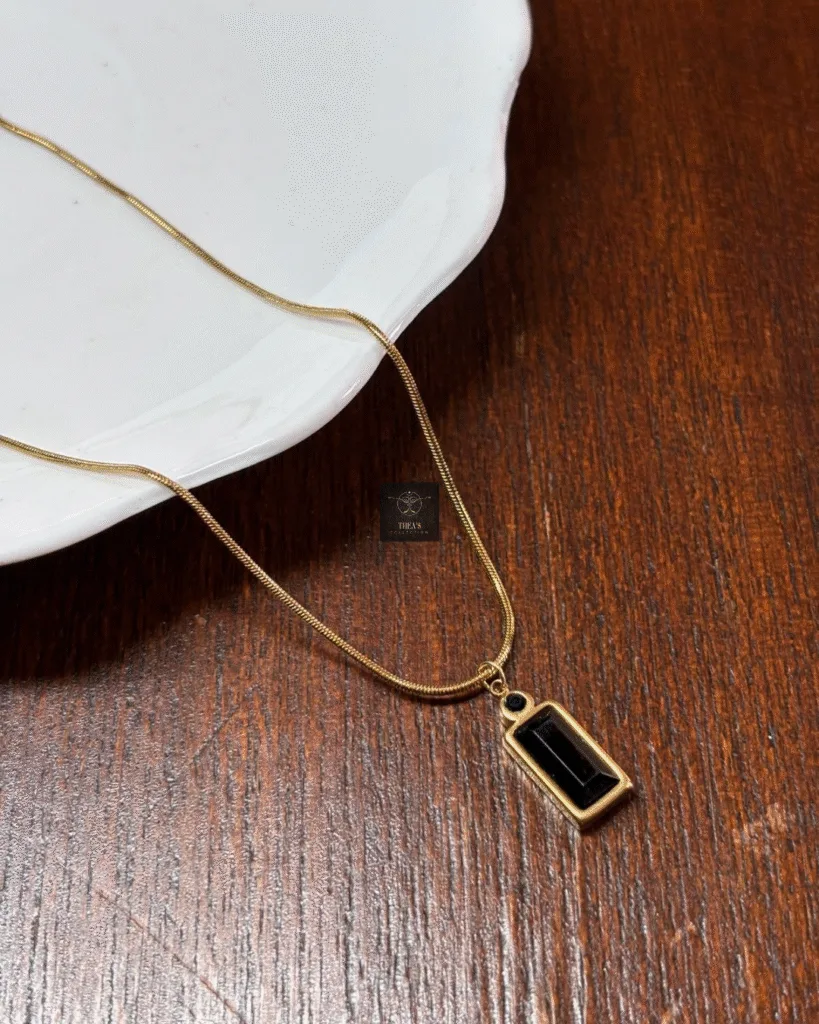 Thea's Midnight Luxe Pendant Necklace